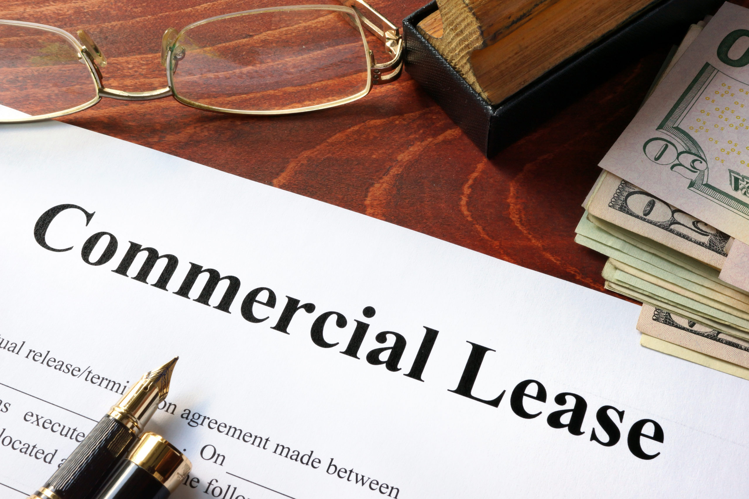 How Commercial Real Estate Agents Get Paid on Leases